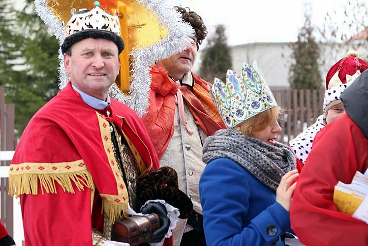 Orszak Trzech Króli przeszedł ulicami Partyni