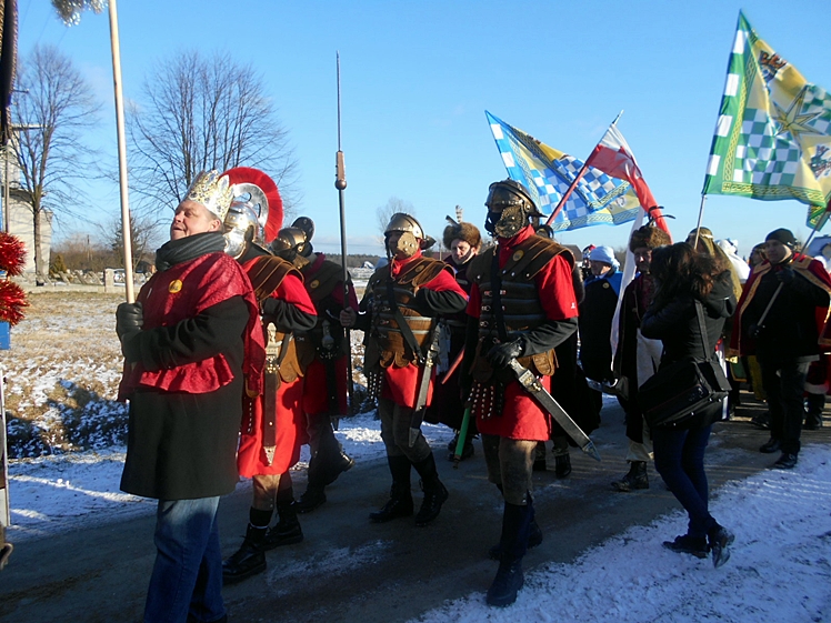 Orszak Trzech Króli przeszedł ulicami Partyni