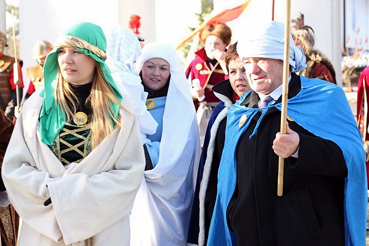 Orszak Trzech Króli przeszedł ulicami Partyni