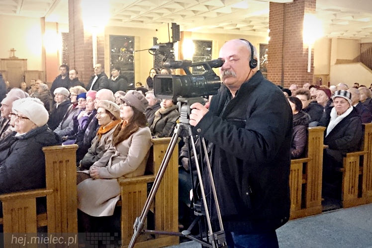 MIELECKIE KOLĘDOWANIE 2015 - w Kościele MBNP w Mielcu
