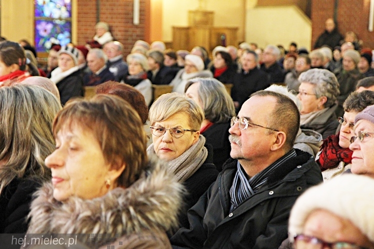 MIELECKIE KOLĘDOWANIE 2015 - w Kościele MBNP w Mielcu