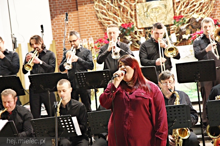 MIELECKIE KOLĘDOWANIE 2015 - w Kościele MBNP w Mielcu