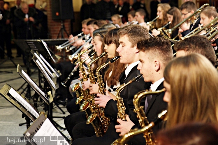 MIELECKIE KOLĘDOWANIE 2015 - w Kościele MBNP w Mielcu