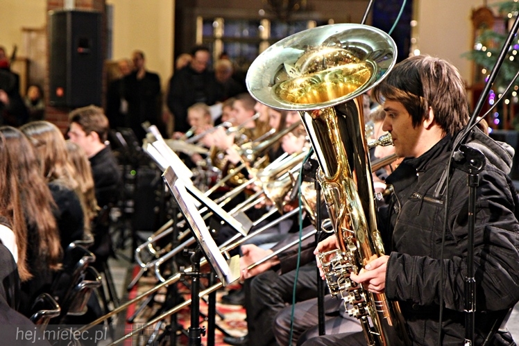 MIELECKIE KOLĘDOWANIE 2015 - w Kościele MBNP w Mielcu
