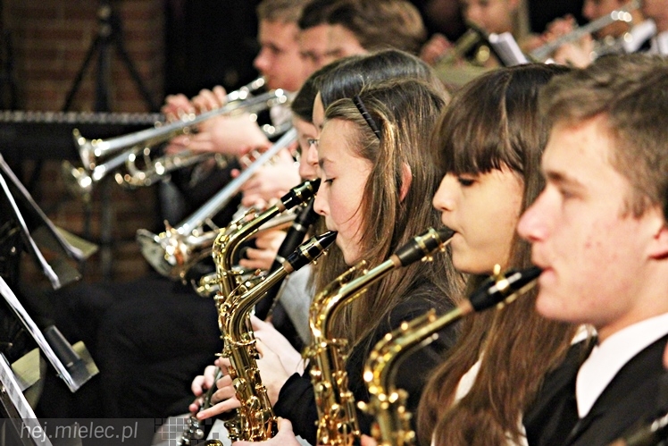 MIELECKIE KOLĘDOWANIE 2015 - w Kościele MBNP w Mielcu