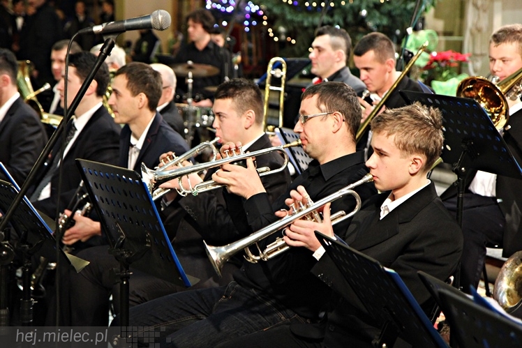 MIELECKIE KOLĘDOWANIE 2015 - w Kościele MBNP w Mielcu