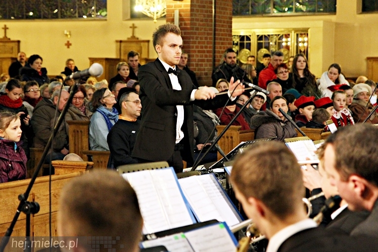 MIELECKIE KOLĘDOWANIE 2015 - w Kościele MBNP w Mielcu