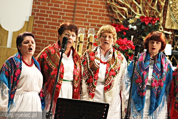 MIELECKIE KOLĘDOWANIE 2015 - w Kościele MBNP w Mielcu