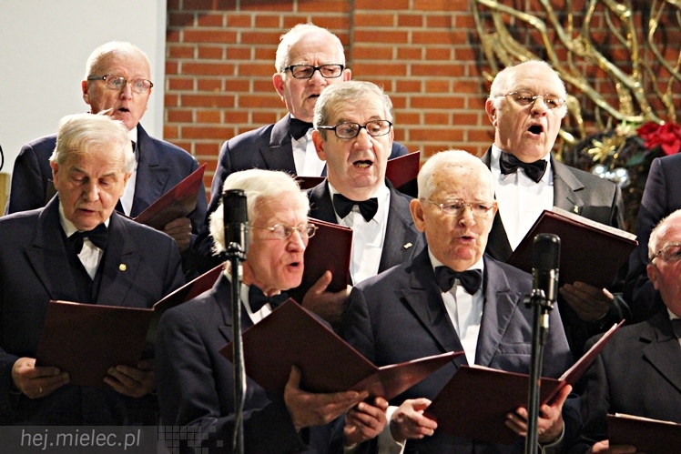 MIELECKIE KOLĘDOWANIE 2015 - w Kościele MBNP w Mielcu