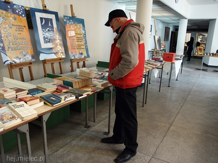 Giełda książek i licytacja ? Miejska Biblioteka Publiczna włączyła się do akcji WOŚP