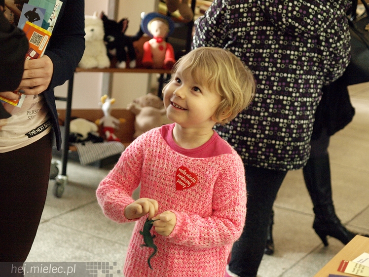 Giełda książek i licytacja ? Miejska Biblioteka Publiczna włączyła się do akcji WOŚP