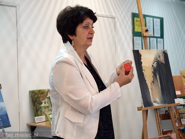 Giełda książek i licytacja ? Miejska Biblioteka Publiczna włączyła się do akcji WOŚP