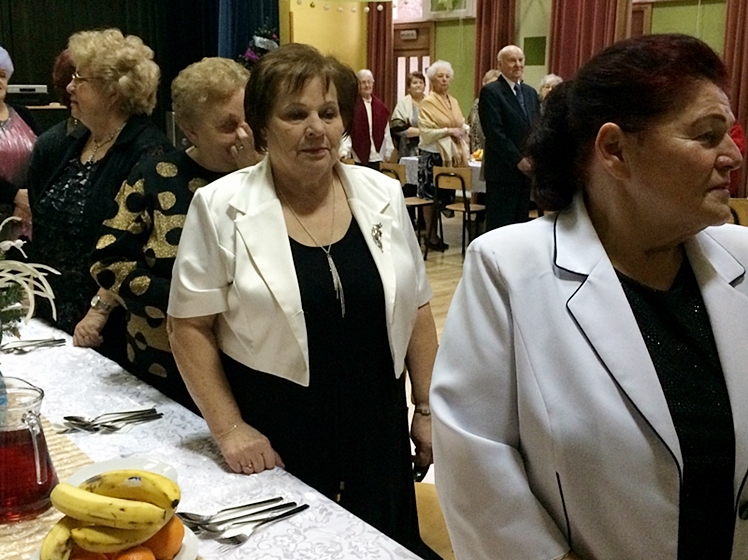 Klub Seniora ?Złota Jesień? na opłatkowym spotkaniu i wspólnym kolędowaniu