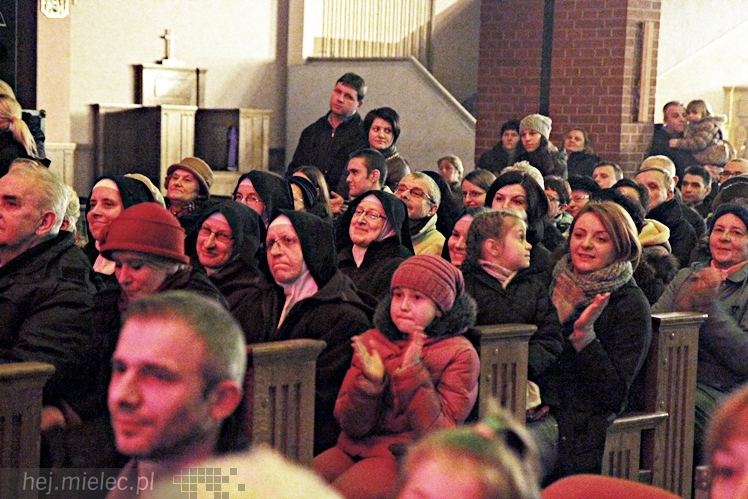 Kolędowanie z gwiazdami: Joszko Broda. Dzieci z Brodą