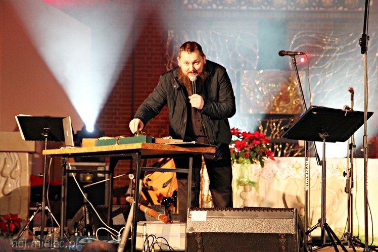 Kolędowanie z gwiazdami: Joszko Broda. Dzieci z Brodą