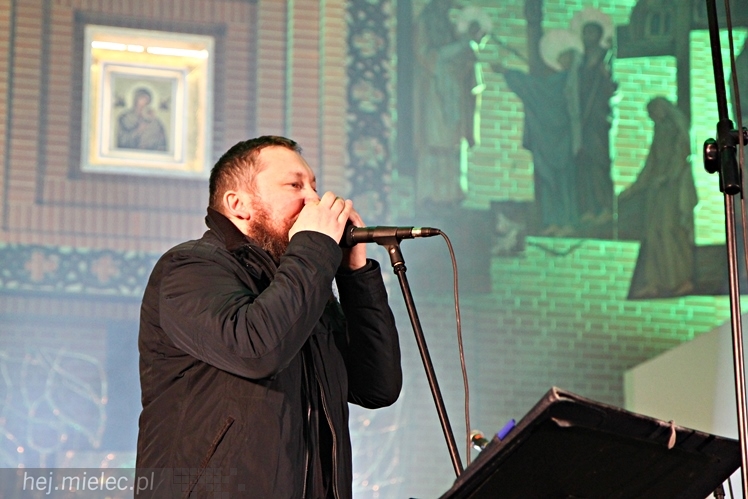 Kolędowanie z gwiazdami: Joszko Broda. Dzieci z Brodą