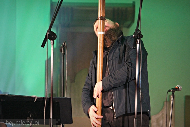 Kolędowanie z gwiazdami: Joszko Broda. Dzieci z Brodą