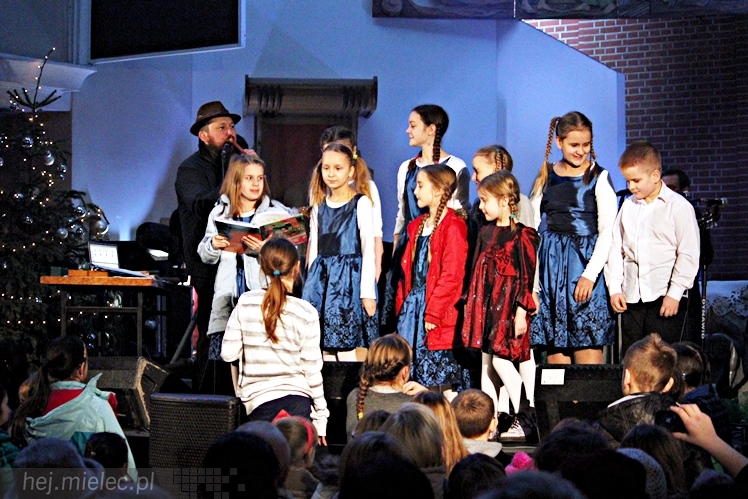 Kolędowanie z gwiazdami: Joszko Broda. Dzieci z Brodą