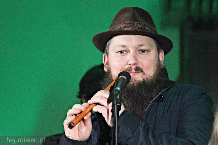 Kolędowanie z gwiazdami: Joszko Broda. Dzieci z Brodą