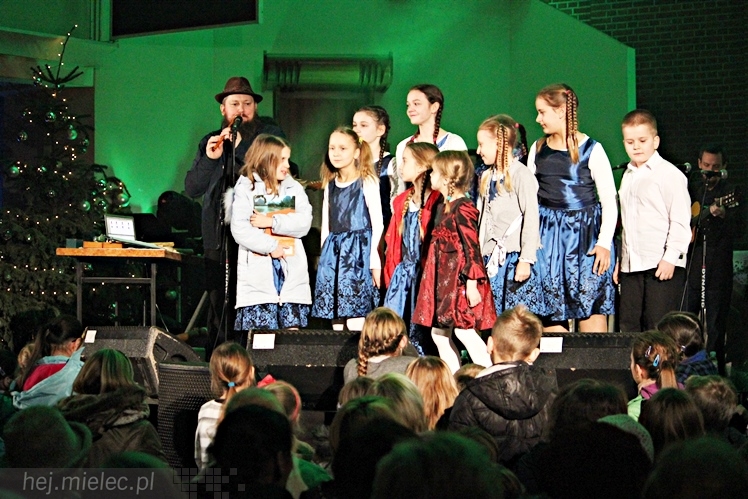 Kolędowanie z gwiazdami: Joszko Broda. Dzieci z Brodą