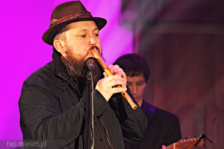 Kolędowanie z gwiazdami: Joszko Broda. Dzieci z Brodą