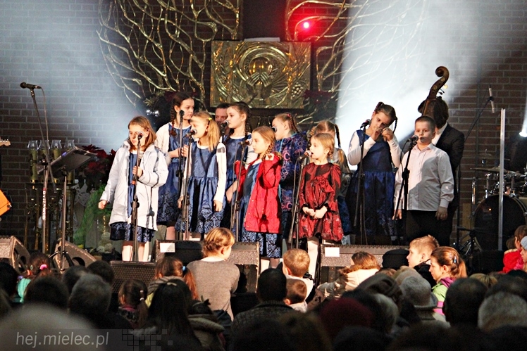 Kolędowanie z gwiazdami: Joszko Broda. Dzieci z Brodą