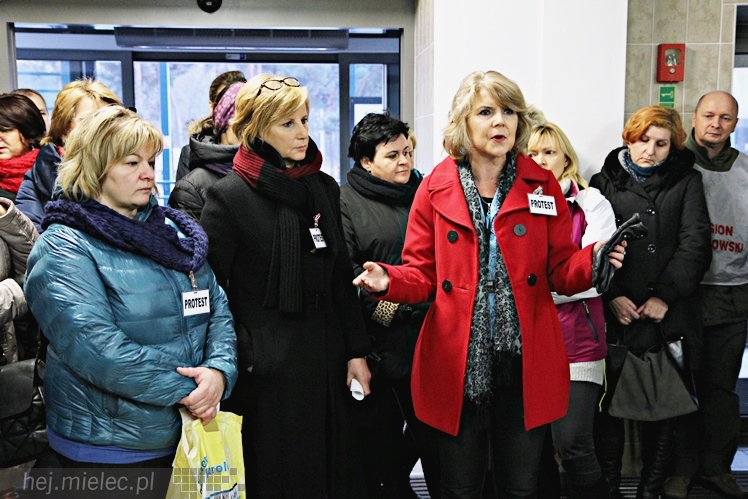 Strajk ostrzegawczy nielekarskich grup zawodowych w Szpitalu Powiatowym w Mielcu