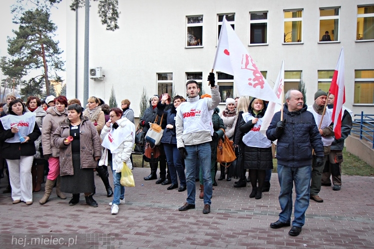 Strajk ostrzegawczy nielekarskich grup zawodowych w Szpitalu Powiatowym w Mielcu