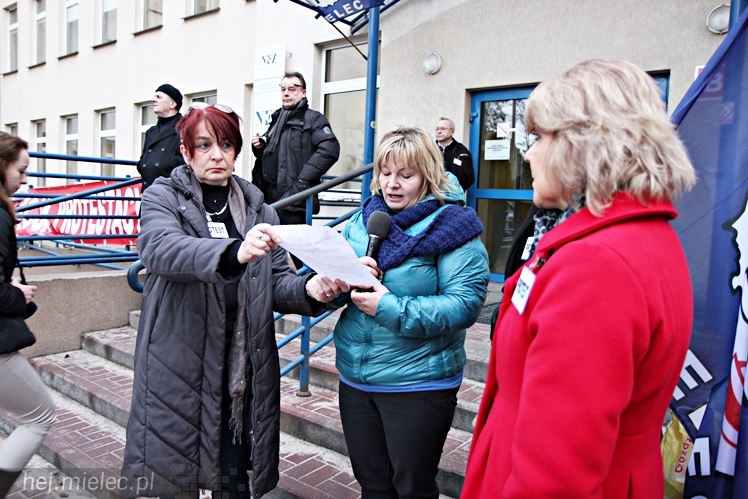 Strajk ostrzegawczy nielekarskich grup zawodowych w Szpitalu Powiatowym w Mielcu
