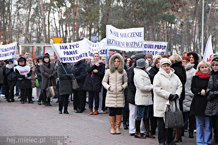 Strajk ostrzegawczy nielekarskich grup zawodowych w Szpitalu Powiatowym w Mielcu