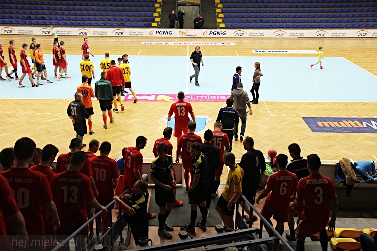 DERBY MIELCA 2015 - 4. Halowy Turniej Piłkarski - cz. II