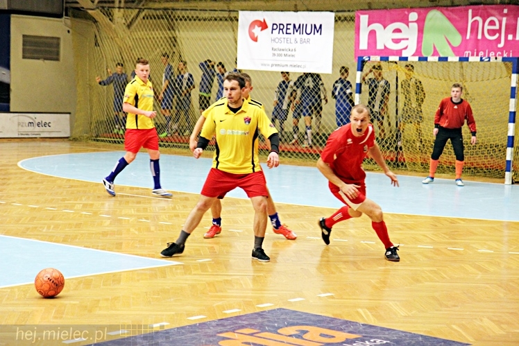 DERBY MIELCA 2015 - 4. Halowy Turniej Piłkarski - cz. II