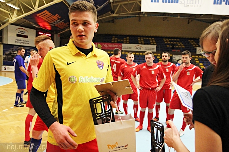 DERBY MIELCA 2015 - 4. Halowy Turniej Piłkarski - cz. II