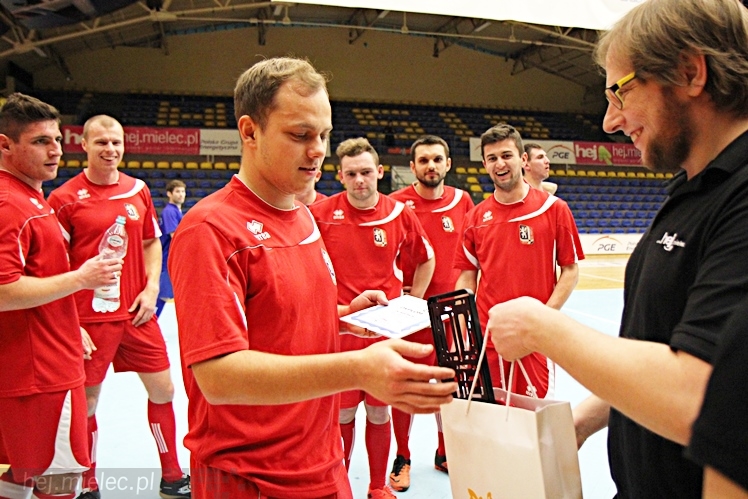 DERBY MIELCA 2015 - 4. Halowy Turniej Piłkarski - cz. II