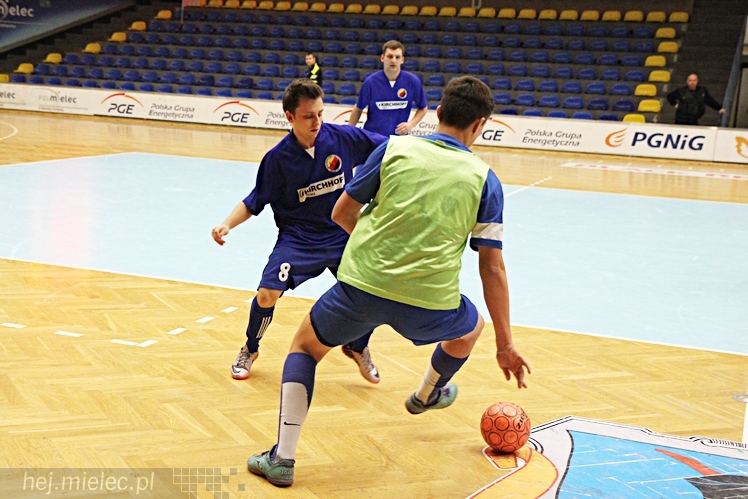 DERBY MIELCA 2015 - 4. Halowy Turniej Piłkarski - cz. II