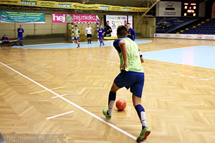 DERBY MIELCA 2015 - 4. Halowy Turniej Piłkarski - cz. II