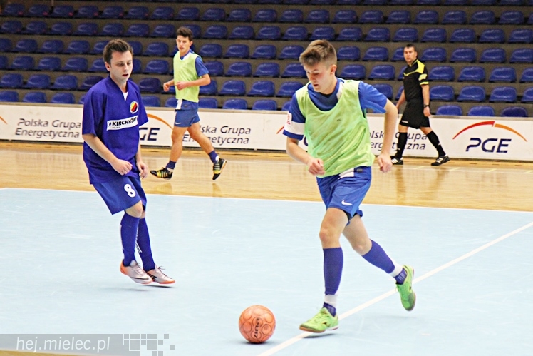 DERBY MIELCA 2015 - 4. Halowy Turniej Piłkarski - cz. II