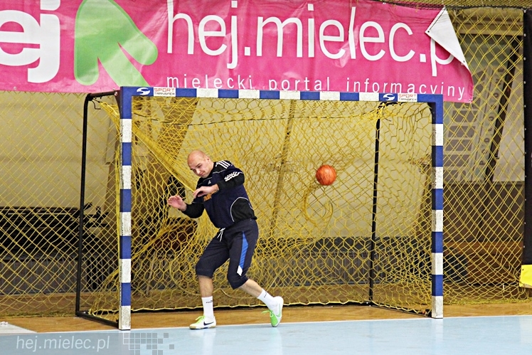 DERBY MIELCA 2015 - 4. Halowy Turniej Piłkarski - cz. II