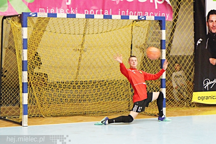 DERBY MIELCA 2015 - 4. Halowy Turniej Piłkarski - cz. II