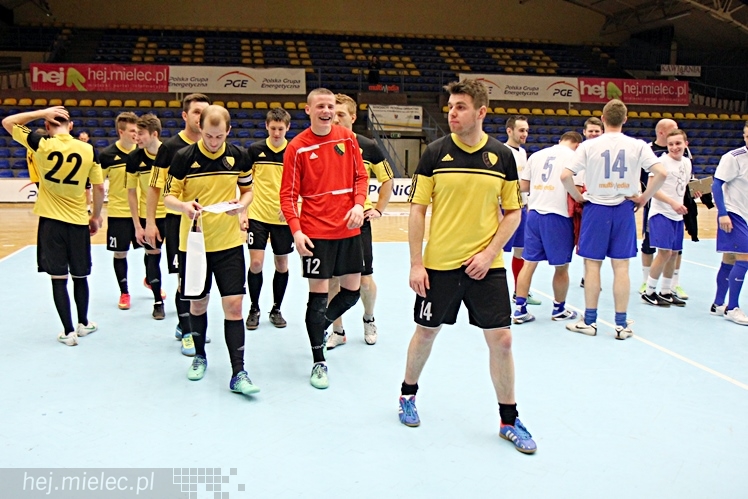 DERBY MIELCA 2015 - 4. Halowy Turniej Piłkarski - cz. II
