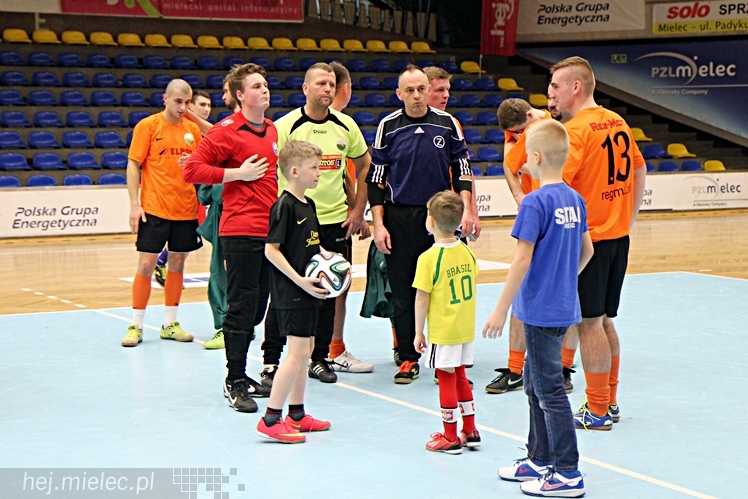 DERBY MIELCA 2015 - 4. Halowy Turniej Piłkarski - cz. II