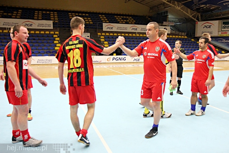 DERBY MIELCA 2015 - 4. Halowy Turniej Piłkarski - cz. II