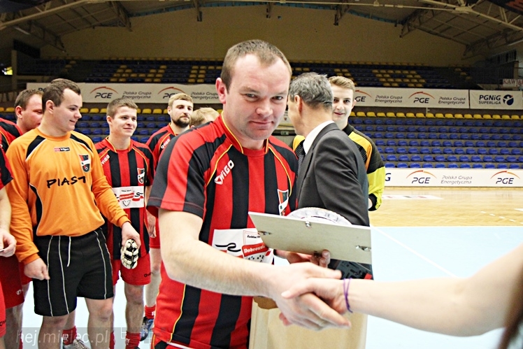 DERBY MIELCA 2015 - 4. Halowy Turniej Piłkarski - cz. II