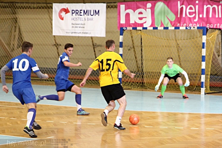 DERBY MIELCA 2015 - 4. Halowy Turniej Piłkarski - cz. I