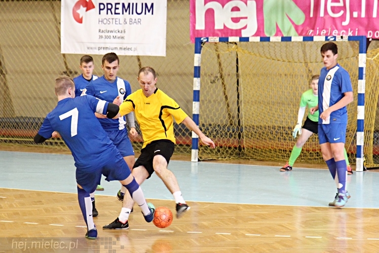 DERBY MIELCA 2015 - 4. Halowy Turniej Piłkarski - cz. I
