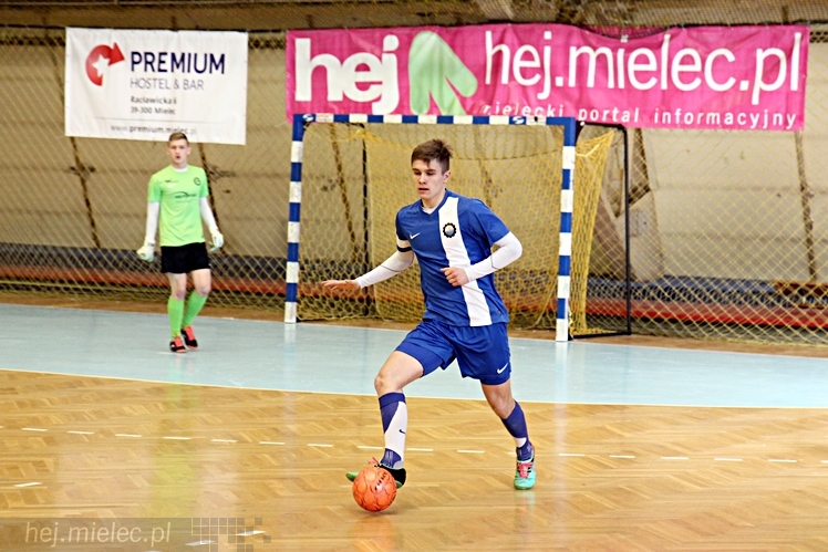 DERBY MIELCA 2015 - 4. Halowy Turniej Piłkarski - cz. I
