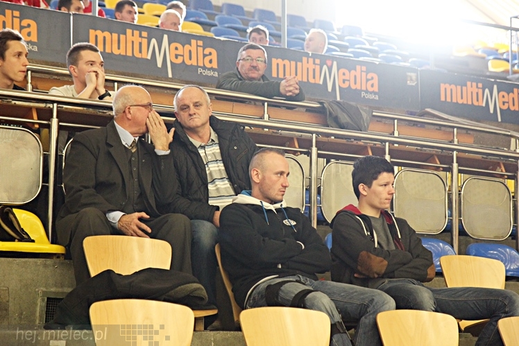 DERBY MIELCA 2015 - 4. Halowy Turniej Piłkarski - cz. I