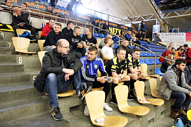 DERBY MIELCA 2015 - 4. Halowy Turniej Piłkarski - cz. I