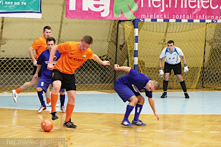 DERBY MIELCA 2015 - 4. Halowy Turniej Piłkarski - cz. I