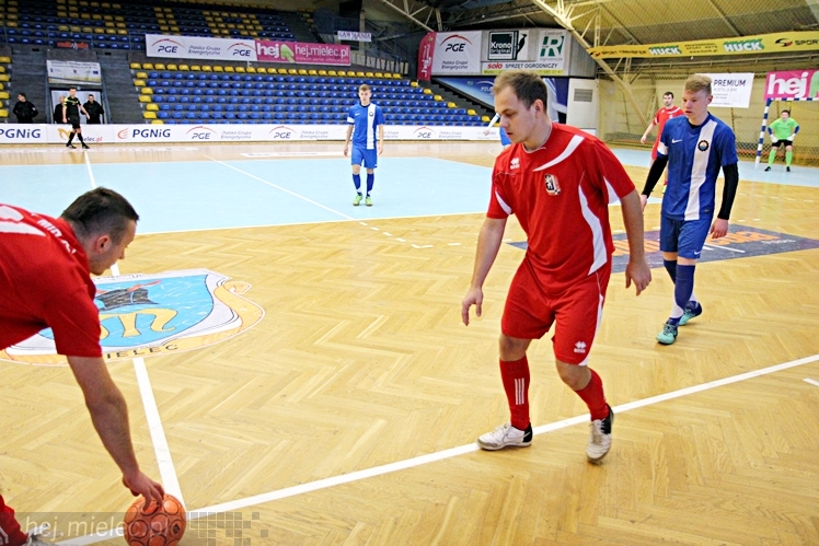 DERBY MIELCA 2015 - 4. Halowy Turniej Piłkarski - cz. I
